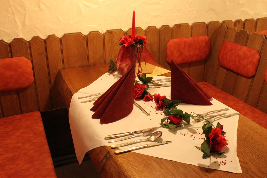 Hotel Restaurant Wolfsschlucht บัดมึนสเตอร์ไอเฟิล ภายนอก รูปภาพ